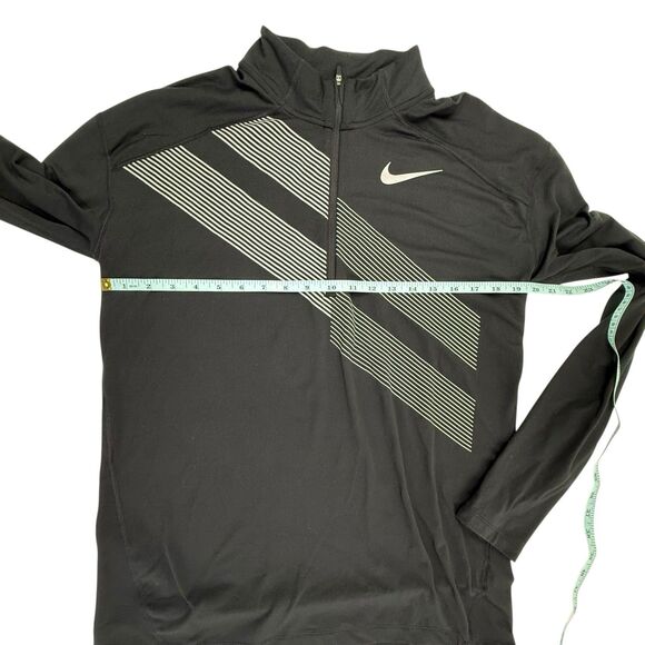 Nike Men Dri-FIT Element 1/4 Zip Black Reflective Running Top M Shirt Thumbholes - Picture 10 of 11